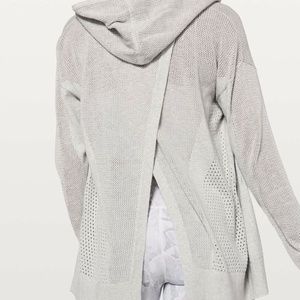 Lululemon Still Movement Wrap 6